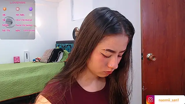 naomii san online show from 21, 9, 2025