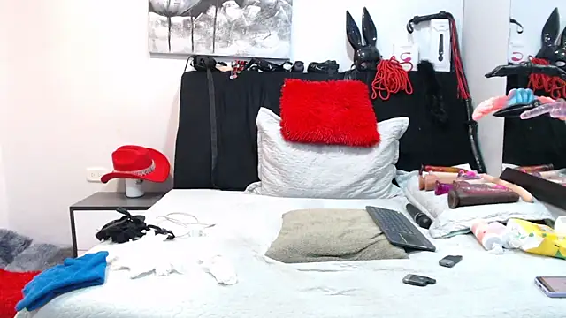 DonnaJoness online show from 21, 4, 2026