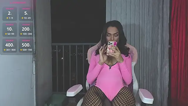 isabella pearl  online show from 15, 3, 2026