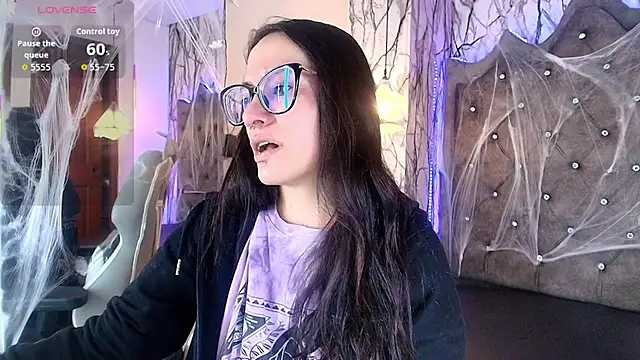 Snapshot of Zami_Escobar_of chatting on 1, 11, 2025 Zami Escobar of online show from 1, 11, 2025