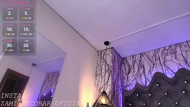 Zami Escobar of online show from 21, 4, 2026