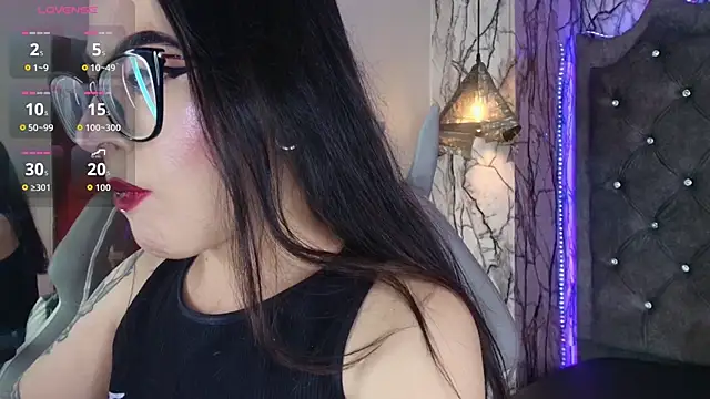 Snapshot of Zami_Escobar_of chatting on 7, 10, 2025 Zami Escobar of online show from 7, 10, 2025