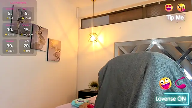 Candy Hott7 online show from 7, 10, 2025