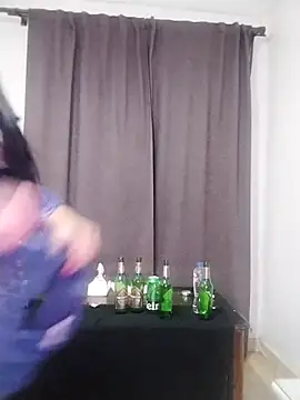 lilyan12 online show from 16, 4, 2026