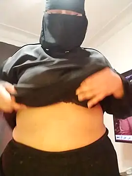 lilyan12 online show from 9, 4, 2026