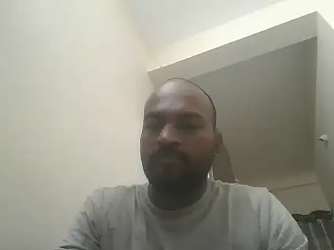 Snapshot of king_godgm chatting on 8, 11, 2025 king godgm online show from 8, 11, 2025