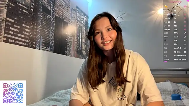 KiraVelvet online show from 23, 9, 2025