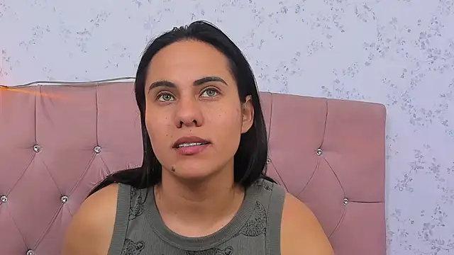 Maddy-Johnson- online show from 18, 9, 2025