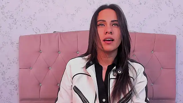 Maddy-Johnson- online show from 13, 9, 2025