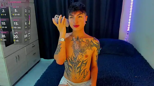 Dark luckyyy online show from 3, 11, 2025