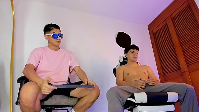 sotooliver3 online show from 3, 11, 2025