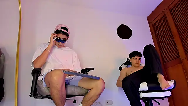 sotooliver3 online show from 11, 10, 2025