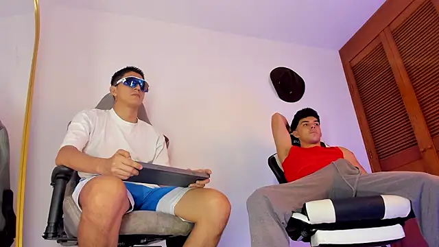 sotooliver3 online show from 26, 10, 2025