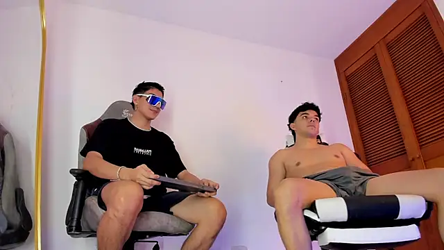 sotooliver3 online show from 22, 11, 2025