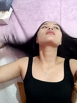 Snapshot of Lili_lovely chatting on 26, 10, 2025 Lili lovely online show from 26, 10, 2025