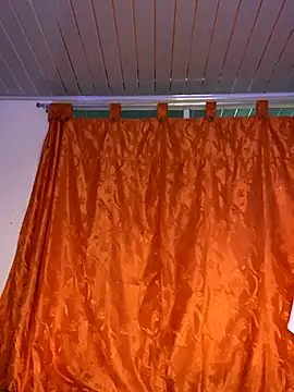 Nezuko-uWux online show from 14, 11, 2025