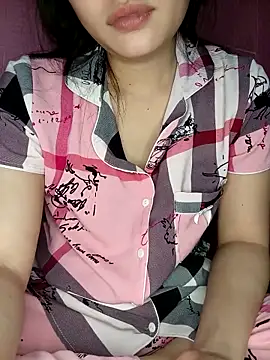 Cherry pusy online show from 10, 9, 2025