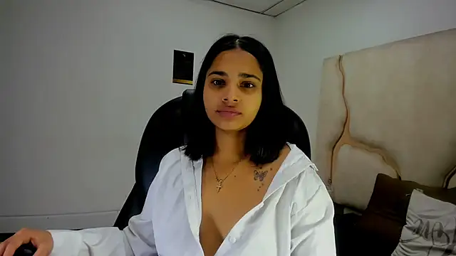 Snapshot of ScarletDoll chatting on 20, 10, 2025 ScarletDoll online show from 20, 10, 2025