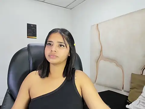 Snapshot of ScarletDoll chatting on 31, 10, 2025 ScarletDoll online show from 31, 10, 2025