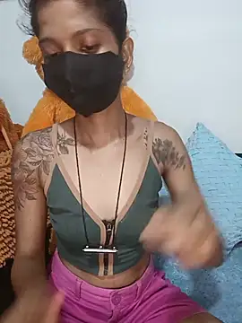 Snapshot of emali_baba chatting on 14, 7, 2026 emali baba online show from 14, 7, 2026