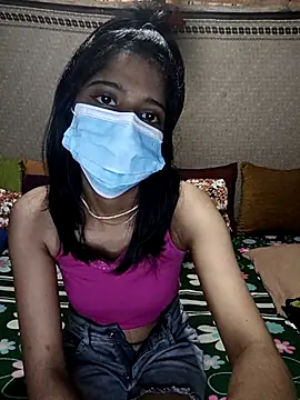 Snapshot of emali_baba chatting on 17, 10, 2025 emali baba online show from 17, 10, 2025