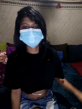 Snapshot of emali_baba chatting on 24, 10, 2025 emali baba online show from 24, 10, 2025