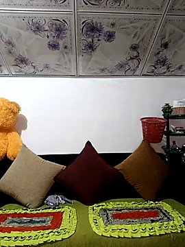 Snapshot of emali_baba chatting on 7, 5, 2026 emali baba online show from 7, 5, 2026