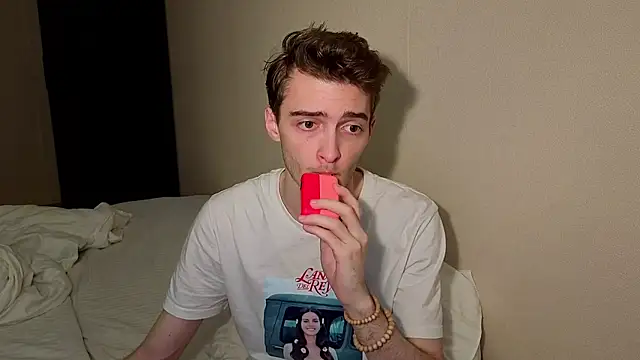 Snapshot of spider____man chatting on 26, 6, 2026 spider man online show from 26, 6, 2026
