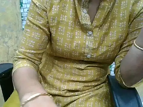 Roshani hoty online show from 19, 3, 2026