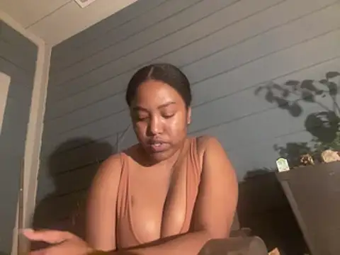 princesslivv online show from 25, 7, 2026