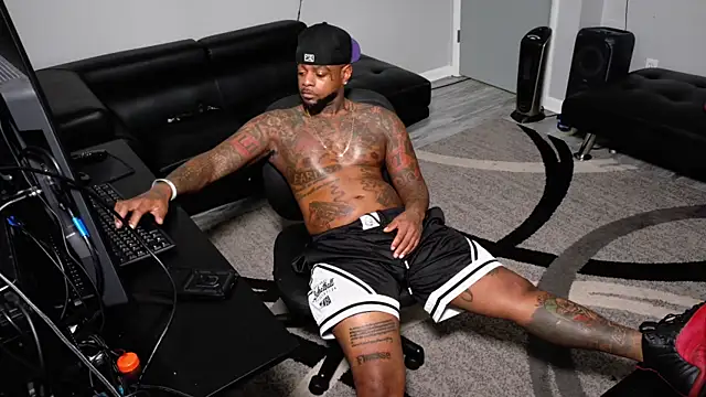 SLANGONDEMHOES online show from 24, 2, 2026