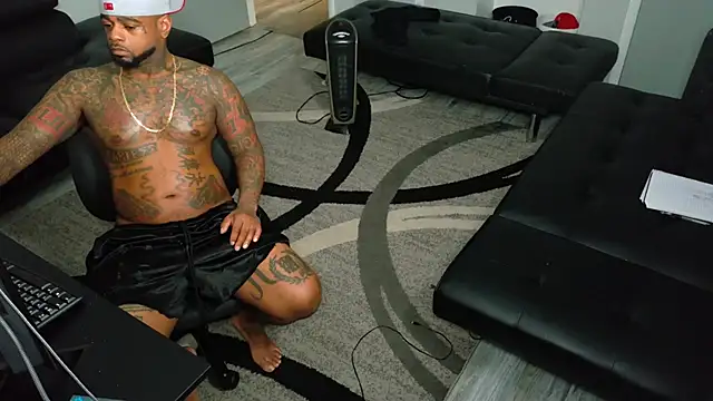 SLANGONDEMHOES online show from 11, 4, 2026