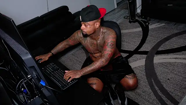 SLANGONDEMHOES online show from 18, 5, 2026