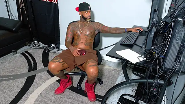 SLANGONDEMHOES online show from 31, 10, 2025