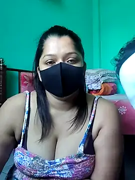 Snapshot of Hottie_couple69 chatting on 9, 10, 2025 Hottie couple69 online show from 9, 10, 2025