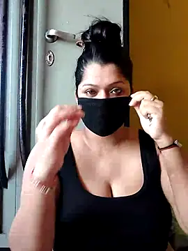 Snapshot of Hottie_couple69 chatting on 28, 9, 2025 Hottie couple69 online show from 28, 9, 2025