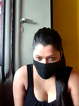 Snapshot of Hottie_couple69 chatting on 9, 9, 2025 Hottie couple69 online show from 9, 9, 2025