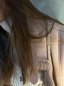 Hinne07 online show from 16, 12, 2025