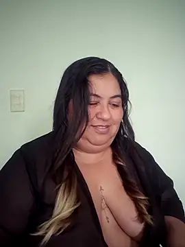 curvy diva  online show from 14, 4, 2026