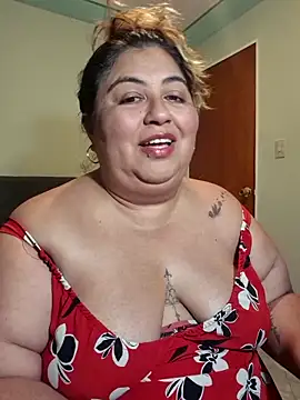 curvy diva  online show from 6, 3, 2026