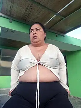 curvy diva  online show from 16, 12, 2025