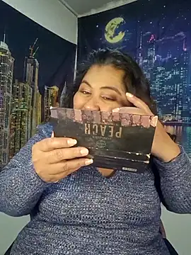 curvy diva  online show from 19, 4, 2026