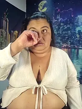 curvy diva  online show from 20, 4, 2026