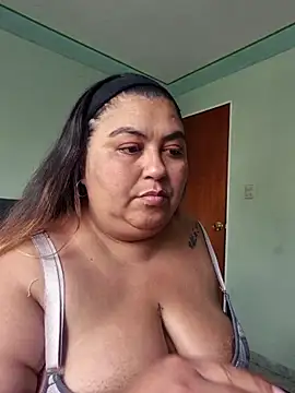 curvy diva  online show from 28, 2, 2026