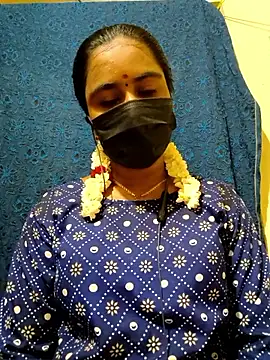 mini-queen online show from 12, 4, 2026