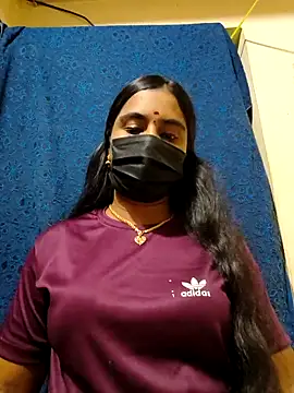 mini-queen online show from 3, 4, 2026