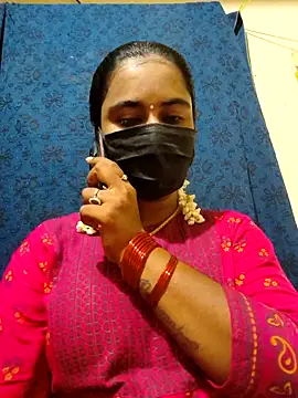 mini-queen online show from 23, 4, 2026