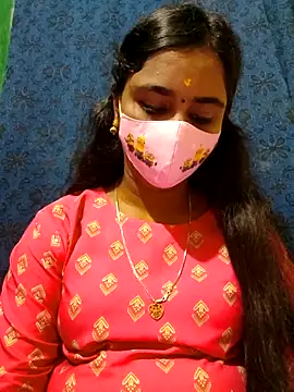 mini-queen online show from 17, 10, 2025