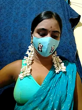 mini-queen online show from 31, 10, 2025