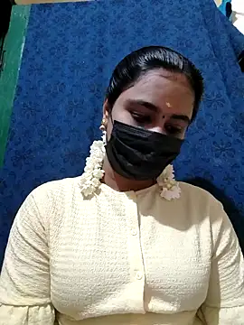 mini-queen online show from 11, 10, 2025